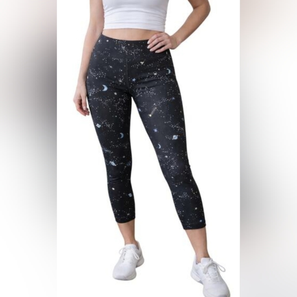 Victoria Sport Leggings "Night Sky" Sz Large EUC